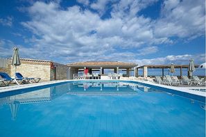 Crète-Heraklion, Hôtel Maxi Club Gouves Sea & Mare