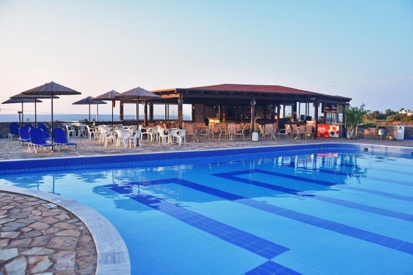 Pool Bar - Ocean Heights View