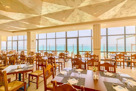 Restaurant - Jumbo Themis Beach