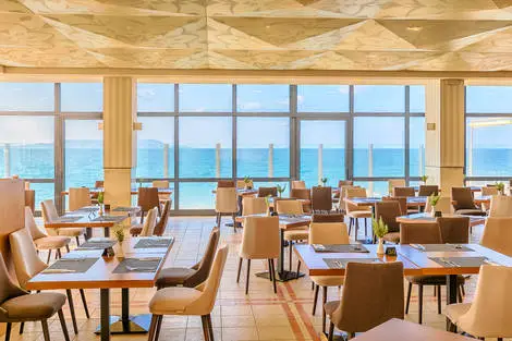 Restaurant - Jumbo Themis Beach