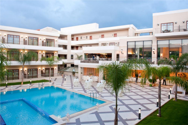 Piscine - Porto Platanias Beach Resort & Spa