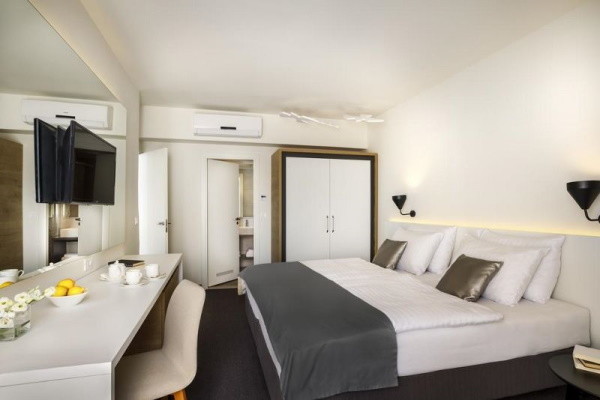 Croatie : Hôtel Remisens Albatros