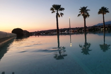 Hôtel Liberty Plaza novalja CROATIE