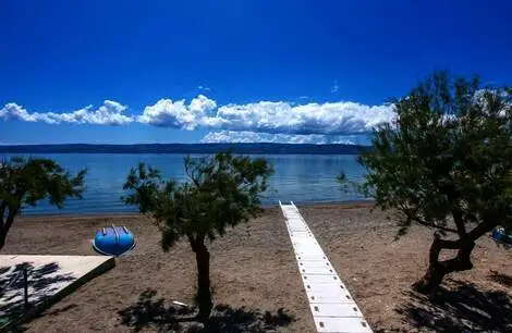 Hôtel Nestos omis CROATIE