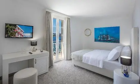 Hôtel Bellevue orebi CROATIE