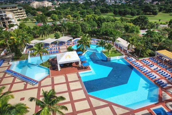 Piscine - Memories Miramar 4*