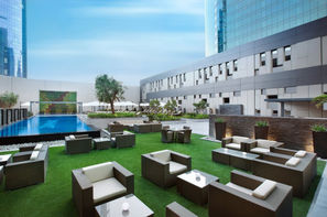 Dubai et les Emirats-Dubai, Hôtel Damac Maison Cour Jardin