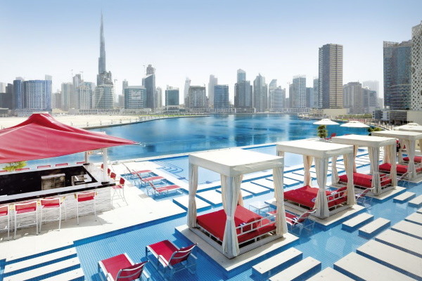 Piscine - Canal Central Business Bay