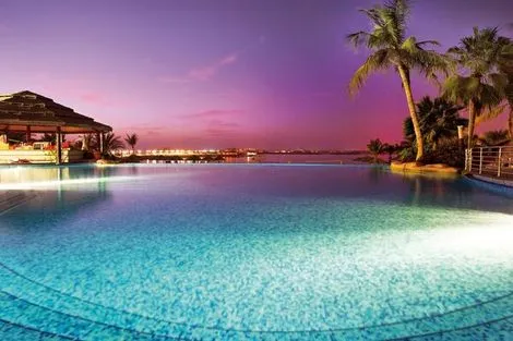 Piscine - Hôtel Le Meridien Mina Seyahi Beach Resort 5* Dubai Dubai et les Emirats