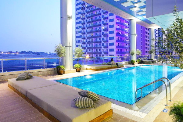 Piscine - Hôtel Ramada By Wyndham Barsha Heights Llc 4*