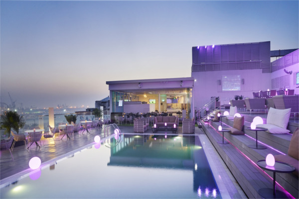 Piscine - The Canvas Dubai - M Gallery Hotel Collection