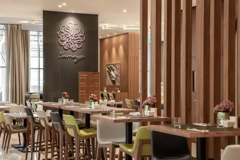 Restaurant - DoubleTree by Hilton Dubai Al Jadaf