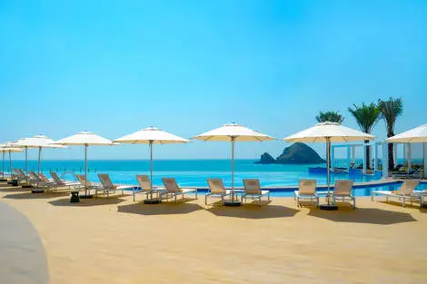 Hôtel Fram Sélection Royal M Hotel & Resort by Gewan Al Aqah Beach fujairah Dubai et les Emirats