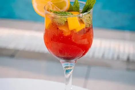 Hôtel Studio M Arabian Plaza dubai EMIRATS ARABES UNIS