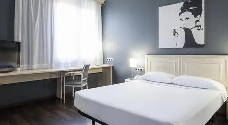 Hôtel Ilunion Bel Art barcelone ESPAGNE