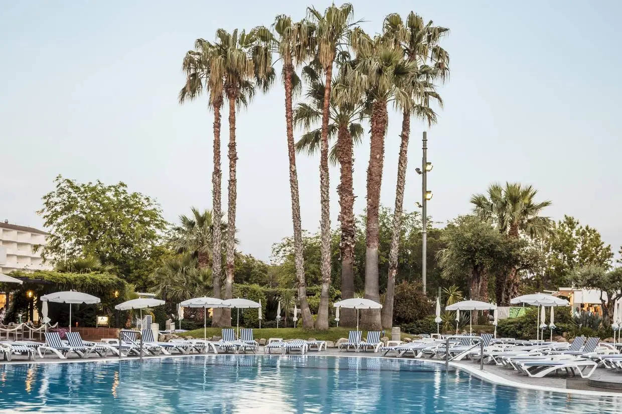 Espagne : Hôtel Aqua Hotel Aquamarina (vol inclus)