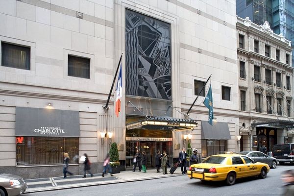 Facade - Millennium Broadway Hotel 4*
