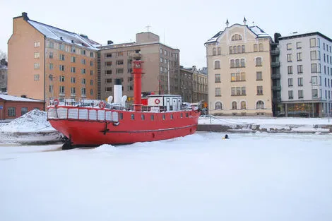 Bateau brise-glace