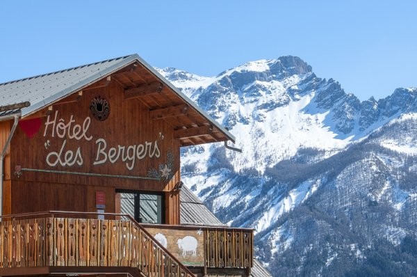 Facade - Hôtel Les Bergers (Hiver 18/19) 3* Pra Loup France Alpes