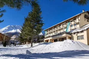 France Alpes-Serre Chevalier, Club Marmara Alpazur
