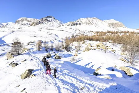 Vars 1850 - Villages Clubs du Soleil 3* (pack hébergement + remontées + matériel inclus) vars France Alpes