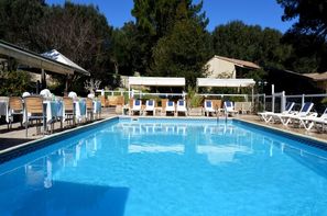 France Corse-Figari, Hôtel A Trama