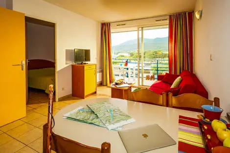 2 pièces 4 personnes côté montagne