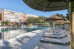 France Provence-Cote d Azur-Sainte Maxime, Hôtel Club Le Capet