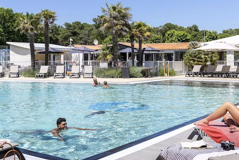 Camping Romanée Le Cormoran arsenre France