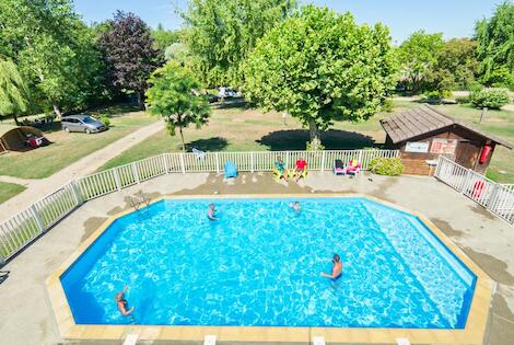 Camping Les Bords Du Guiers avressieux France