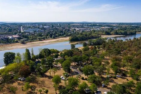 Camping de L'Ile bannay France