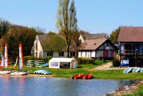 Camping Le Village loisirs de Goule bessais_le_fromental France