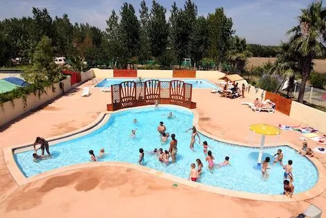 Camping Les Berges du Canal cers France