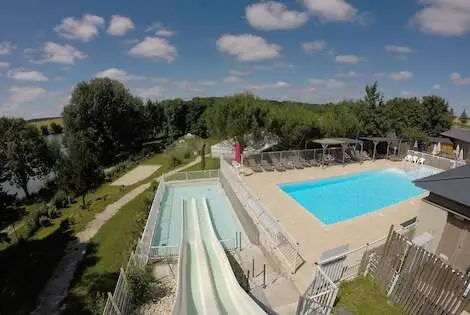 Camping Les Coteaux du Lac chemille_sur_indrois France