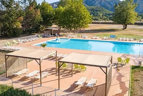 Camping Les Rives du Luberon cheval_blanc France