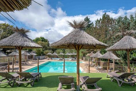 Camping Les Gorges Du Chambon - Ciela Village eymouthiers France