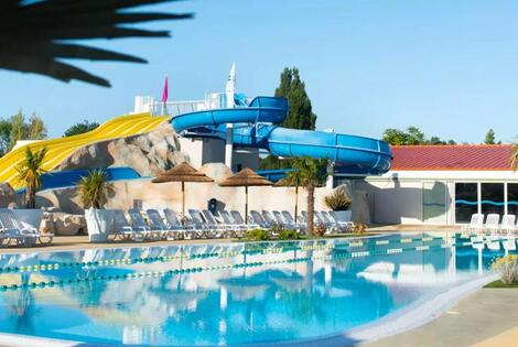 Camping Tour Opérateur et particuliers sur camping Les Charmettes - Funpass non inclus la_palmyre France