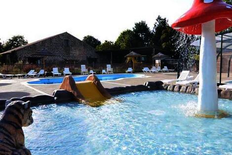 Camping L'Ambois la_rochesuryon France