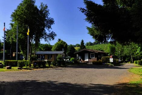 Camping La Vallée la_tour_d_auvergne France