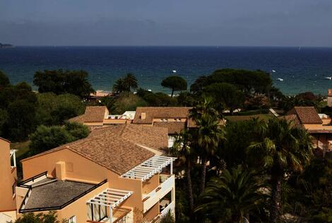 Village vacances Pierre & Vacances Résidence L'Anse de Pramousquier le_lavandou France