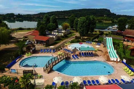 Camping Ile De La Comtesse murs_et_gelignieux France