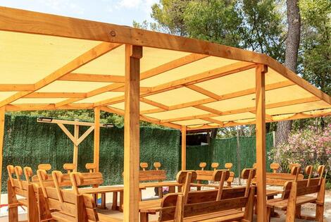 Camping Domaine de la Sainte Baume nanslespins France