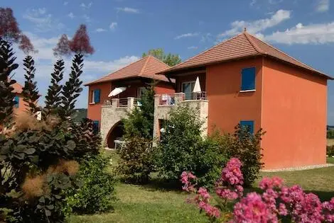 Résidence locative Terres de France - Résidence du Domaine de Claire Rive prayssac France
