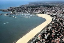 Camping Les Chèvrefeuilles   royan France