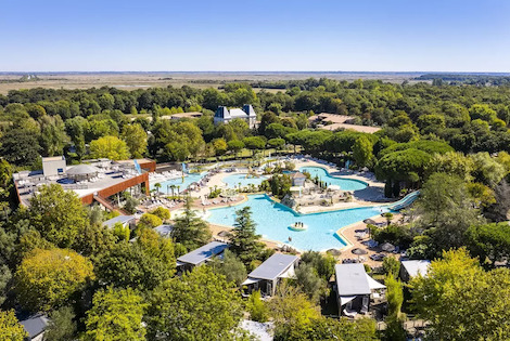 Camping Sandaya Séquoia Parc saintjustluzac France
