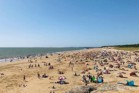 Camping Tahiti Village st_palais_sur_mer France