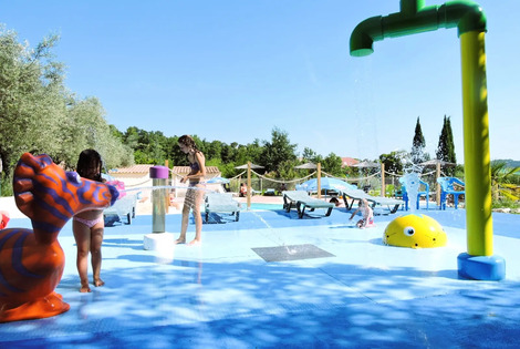 Camping Les Terrasses Provençales venterol France
