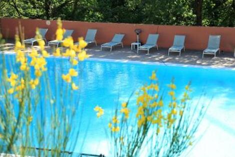 Camping La Colline des Ocres villars France