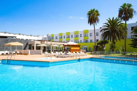 Hôtel Corralejo Beach 4*
