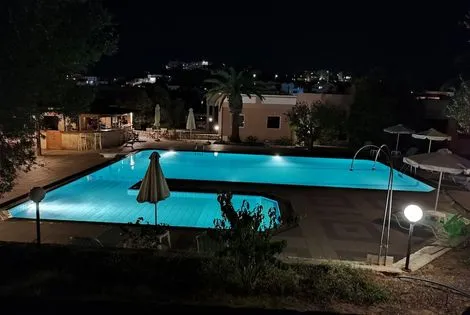 Hôtel Kyriaki agia_marina GRECE